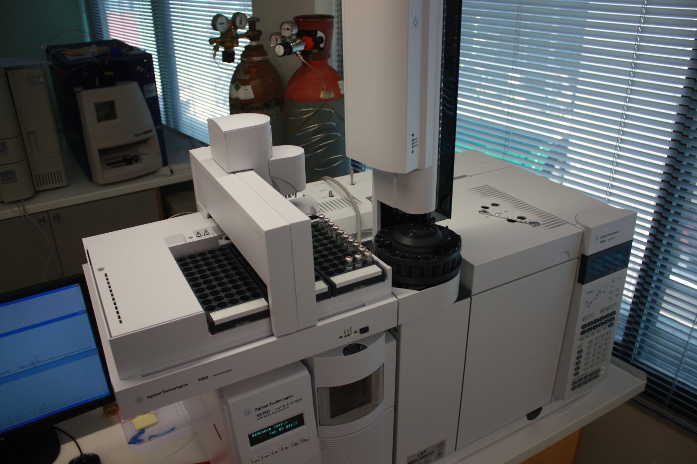 Η Εταιρεία - NeoLab